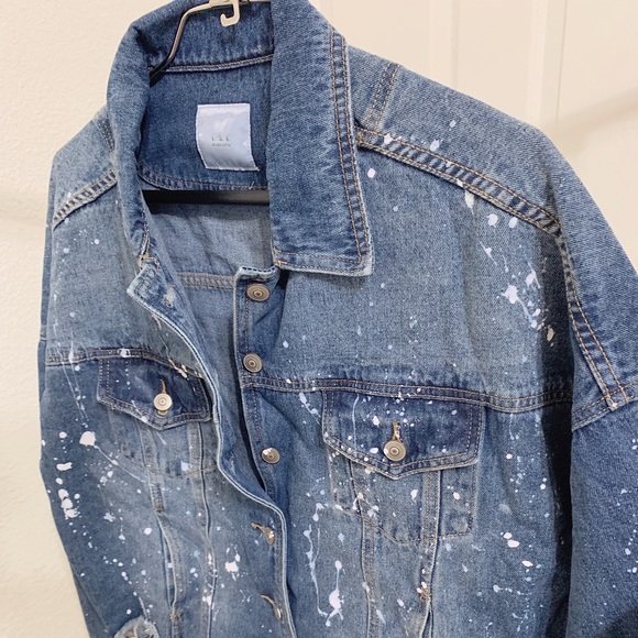 Distressed Jean Jacket - Picture 3 of 7